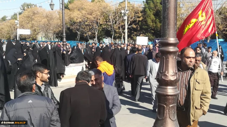 حضور کارکنان و دانشجویان آموزشکده فنی و حرفه ای دختران کرمان، در راهپیمایی 9 دی 5