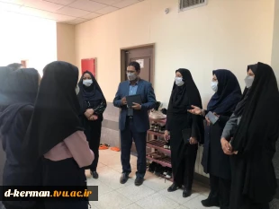 نشست صمیمانه دکتر جعفری رئیس دانشگاه فنی وحرفه ای استان کرمان  با اساتید هیات علمی آموزشکده فنی و حرفه ای دختران کرمان 3