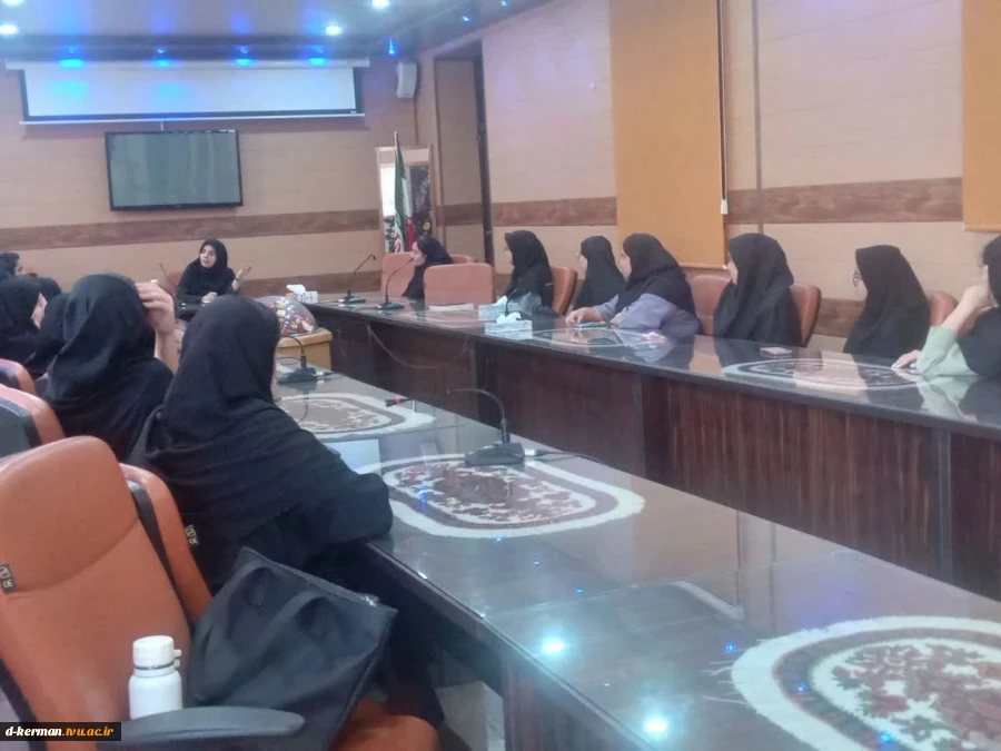 برگزاری کارگاه آموزشی سلامت روان به مناسب هفته سلامت روان در تاریخ ۲۰ مهرماه ۱۴۰۴ 2